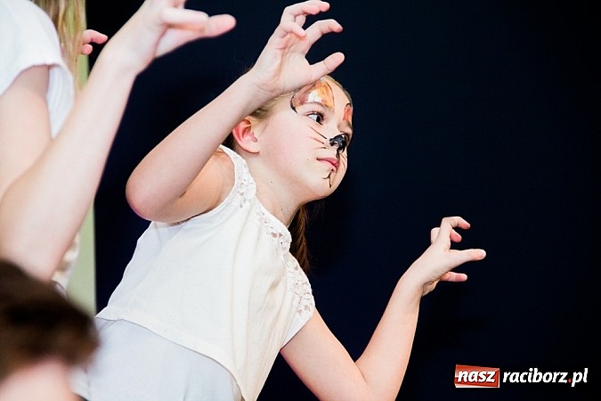 Zdjęcie w galerii na portalu naszraciborz.pl: Akademia Pana Kleksa zwieńczeniem zimowych warsztat&oacute;w w MDK wiadomości z regionu