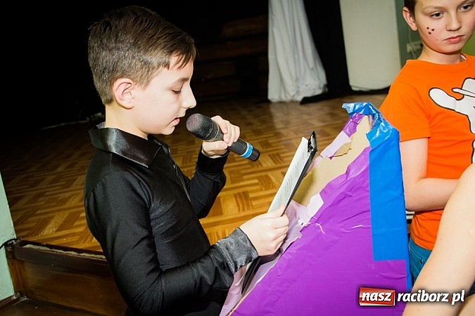 Zdjęcie w galerii na portalu naszraciborz.pl: Akademia Pana Kleksa zwieńczeniem zimowych warsztat&oacute;w w MDK wiadomości z regionu