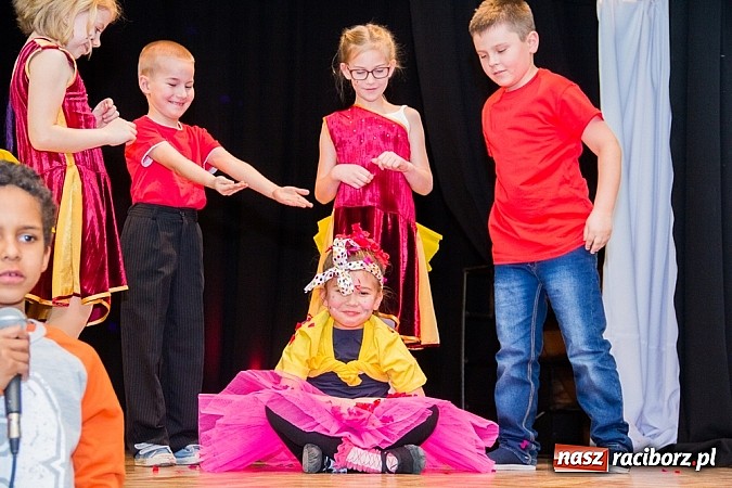 Zdjęcie w galerii na portalu naszraciborz.pl: Akademia Pana Kleksa zwieńczeniem zimowych warsztat&oacute;w w MDK wiadomości z regionu