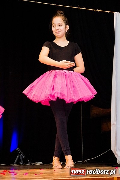 Zdjęcie w galerii na portalu naszraciborz.pl: Akademia Pana Kleksa zwieńczeniem zimowych warsztat&oacute;w w MDK wiadomości z regionu