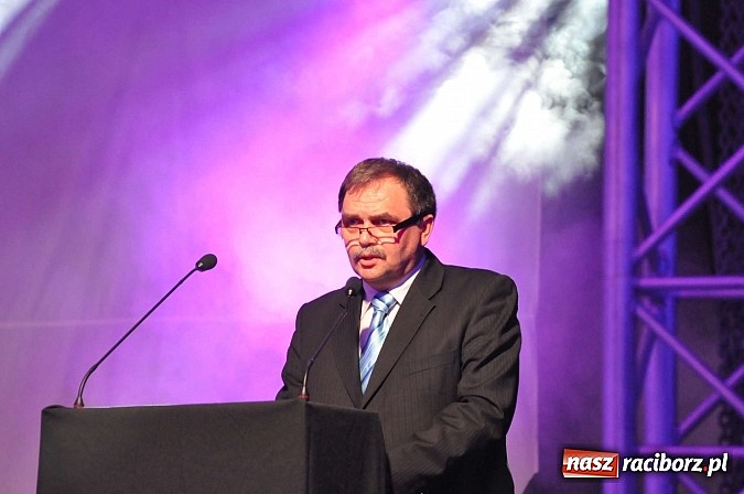 Zdjęcie w galerii na portalu naszraciborz.pl: W Pietrowicach Wielkich wręczono gospodarcze Oskary. Po raz pierwszy dla młodych firm wiadomości z regionu