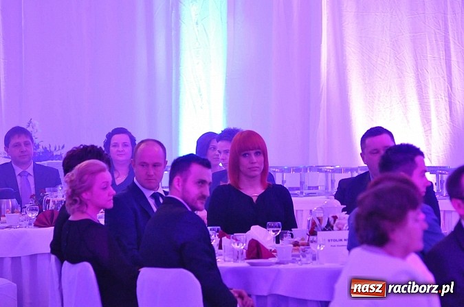 Zdjęcie w galerii na portalu naszraciborz.pl: W Pietrowicach Wielkich wręczono gospodarcze Oskary. Po raz pierwszy dla młodych firm wiadomości z regionu