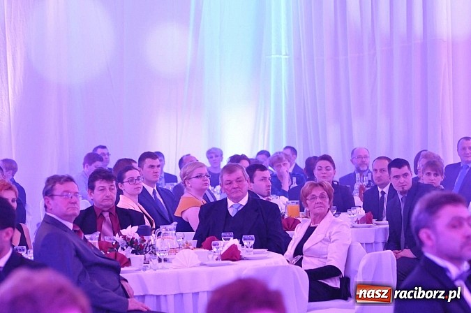 Zdjęcie w galerii na portalu naszraciborz.pl: W Pietrowicach Wielkich wręczono gospodarcze Oskary. Po raz pierwszy dla młodych firm wiadomości z regionu