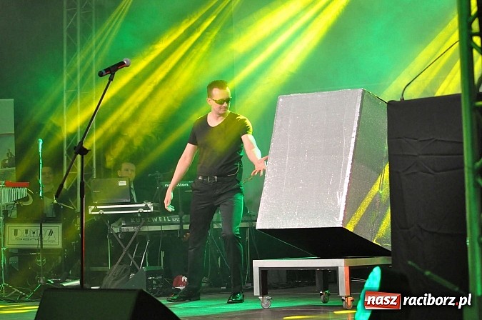 Zdjęcie w galerii na portalu naszraciborz.pl: W Pietrowicach Wielkich wręczono gospodarcze Oskary. Po raz pierwszy dla młodych firm wiadomości z regionu