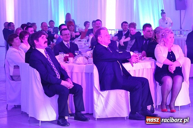 Zdjęcie w galerii na portalu naszraciborz.pl: W Pietrowicach Wielkich wręczono gospodarcze Oskary. Po raz pierwszy dla młodych firm wiadomości z regionu