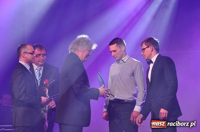 Zdjęcie w galerii na portalu naszraciborz.pl: W Pietrowicach Wielkich wręczono gospodarcze Oskary. Po raz pierwszy dla młodych firm wiadomości z regionu