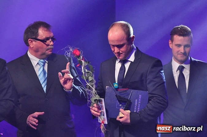 Zdjęcie w galerii na portalu naszraciborz.pl: W Pietrowicach Wielkich wręczono gospodarcze Oskary. Po raz pierwszy dla młodych firm wiadomości z regionu