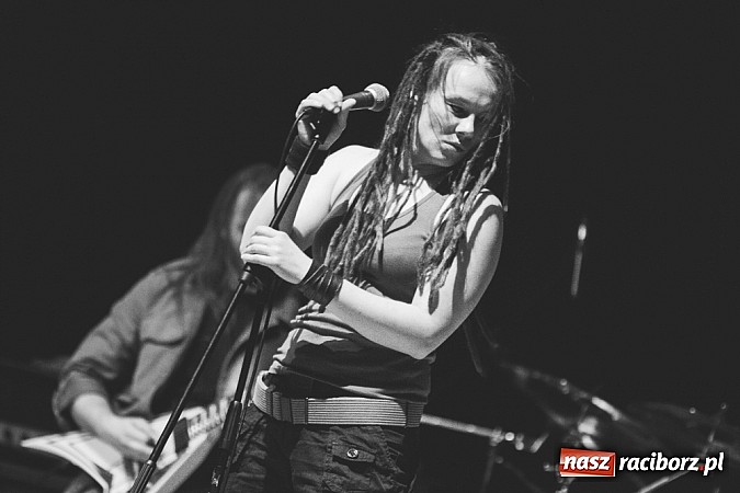 Zdjęcie w galerii na portalu naszraciborz.pl: Mocne rockowe brzmienie na deskach RCK wiadomości z regionu
