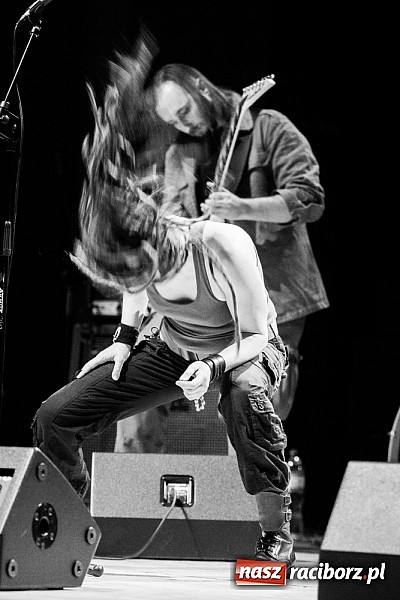 Zdjęcie w galerii na portalu naszraciborz.pl: Mocne rockowe brzmienie na deskach RCK wiadomości z regionu