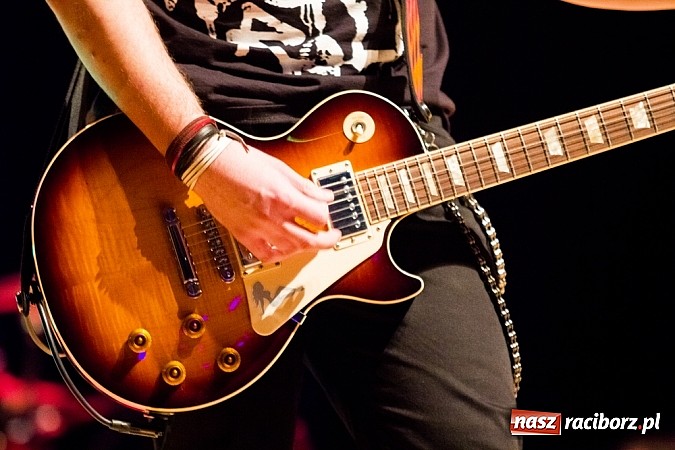 Zdjęcie w galerii na portalu naszraciborz.pl: Mocne rockowe brzmienie na deskach RCK wiadomości z regionu