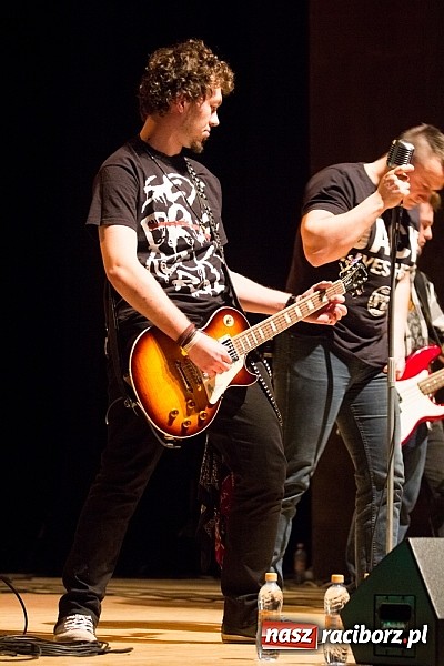 Zdjęcie w galerii na portalu naszraciborz.pl: Mocne rockowe brzmienie na deskach RCK wiadomości z regionu