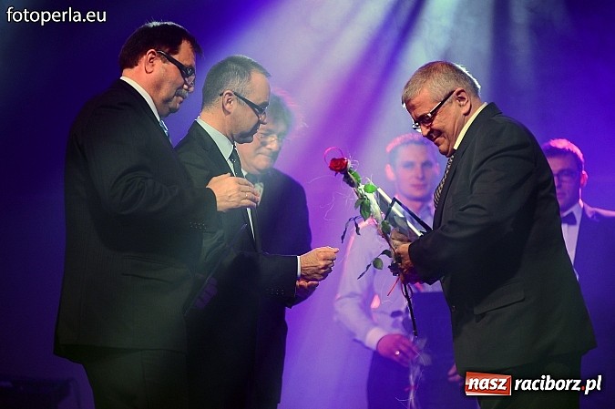 Zdjęcie w galerii na portalu naszraciborz.pl: Gala biznesu. Pietrowice Wielkie po raz dziesiąty wręczyły gospodarcze Oskary wiadomości z regionu