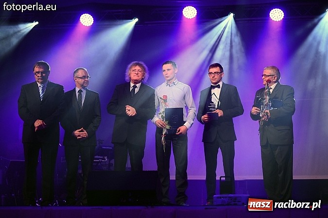 Zdjęcie w galerii na portalu naszraciborz.pl: Gala biznesu. Pietrowice Wielkie po raz dziesiąty wręczyły gospodarcze Oskary wiadomości z regionu