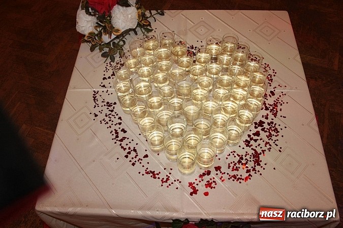 Zdjęcie w galerii na portalu naszraciborz.pl: Wojnowiczanie szaleli na balu walentynkowym wiadomości z regionu