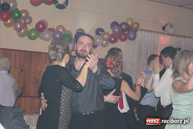 Zdjęcie w galerii na portalu naszraciborz.pl: Wojnowiczanie szaleli na balu walentynkowym wiadomości z regionu