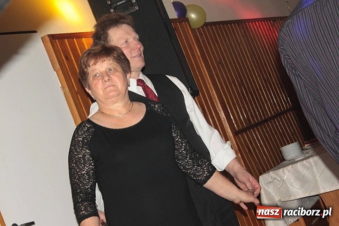 Zdjęcie w galerii na portalu naszraciborz.pl: Wojnowiczanie szaleli na balu walentynkowym wiadomości z regionu