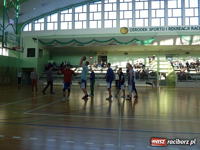 Zdjęcie w galerii na portalu naszraciborz.pl: Koszykówka. Dywyta lepsza od RKK  wiadomości z regionu