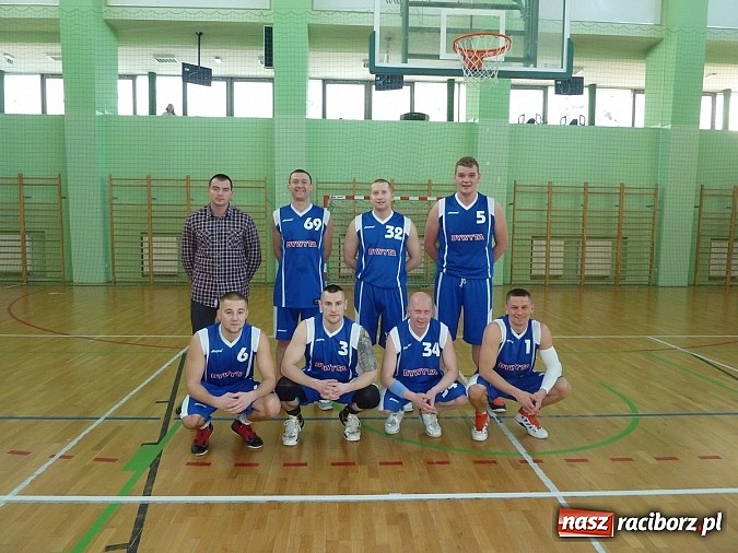 Zdjęcie w galerii na portalu naszraciborz.pl: Koszykówka. Dywyta lepsza od RKK  wiadomości z regionu