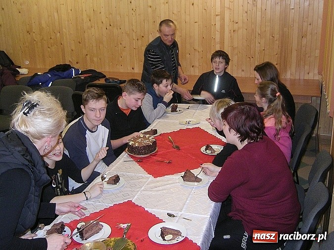 Zdjęcie w galerii na portalu naszraciborz.pl: Narciarstwo w wykonaniu tenisistów TKKF RAFAKO wiadomości z regionu