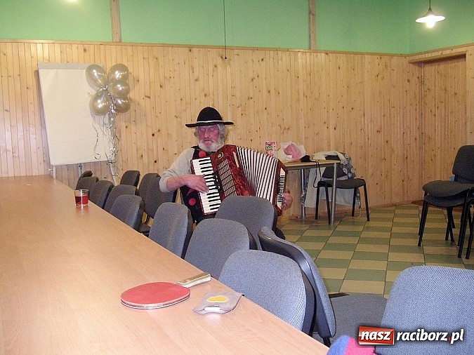 Zdjęcie w galerii na portalu naszraciborz.pl: Narciarstwo w wykonaniu tenisistów TKKF RAFAKO wiadomości z regionu