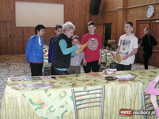 Zdjęcie w galerii na portalu naszraciborz.pl: Narciarstwo w wykonaniu tenisistów TKKF RAFAKO wiadomości z regionu