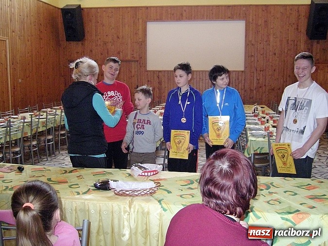 Zdjęcie w galerii na portalu naszraciborz.pl: Narciarstwo w wykonaniu tenisistów TKKF RAFAKO wiadomości z regionu