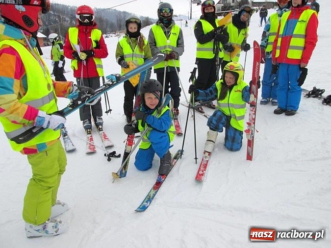 Zdjęcie w galerii na portalu naszraciborz.pl: Narciarstwo w wykonaniu tenisistów TKKF RAFAKO wiadomości z regionu