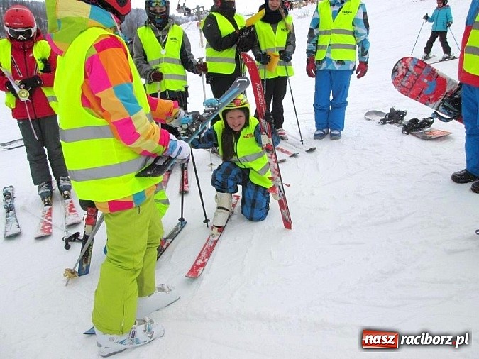Zdjęcie w galerii na portalu naszraciborz.pl: Narciarstwo w wykonaniu tenisistów TKKF RAFAKO wiadomości z regionu