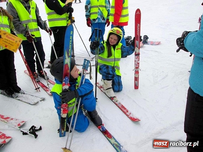 Zdjęcie w galerii na portalu naszraciborz.pl: Narciarstwo w wykonaniu tenisistów TKKF RAFAKO wiadomości z regionu