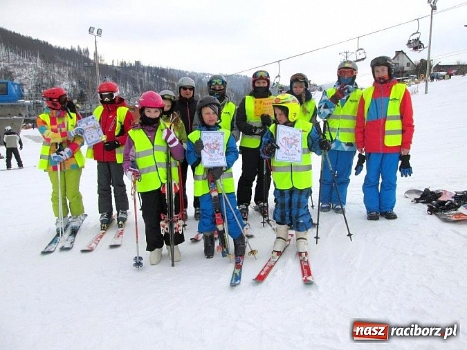 Zdjęcie w galerii na portalu naszraciborz.pl: Narciarstwo w wykonaniu tenisistów TKKF RAFAKO wiadomości z regionu