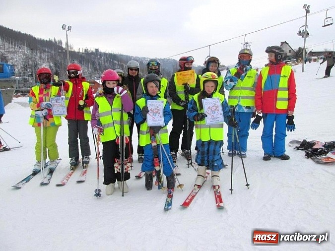 Zdjęcie w galerii na portalu naszraciborz.pl: Narciarstwo w wykonaniu tenisistów TKKF RAFAKO wiadomości z regionu