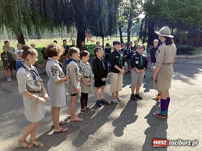 Zdjęcie w galerii na portalu naszraciborz.pl: Rok z życia raciborskich Zuchów wiadomości z regionu