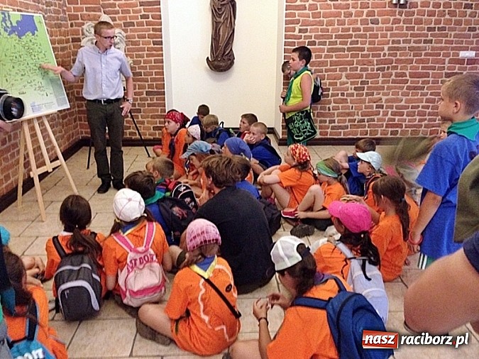 Zdjęcie w galerii na portalu naszraciborz.pl: Rok z życia raciborskich Zuchów wiadomości z regionu