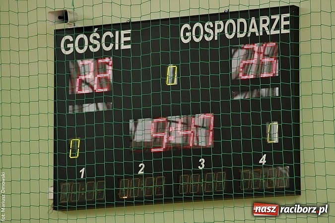 Zdjęcie w galerii na portalu naszraciborz.pl: VI Turniej Piłki Ręcznej Juniorek Młodszych o Puchar Starosty Raciborskiego wiadomości z regionu