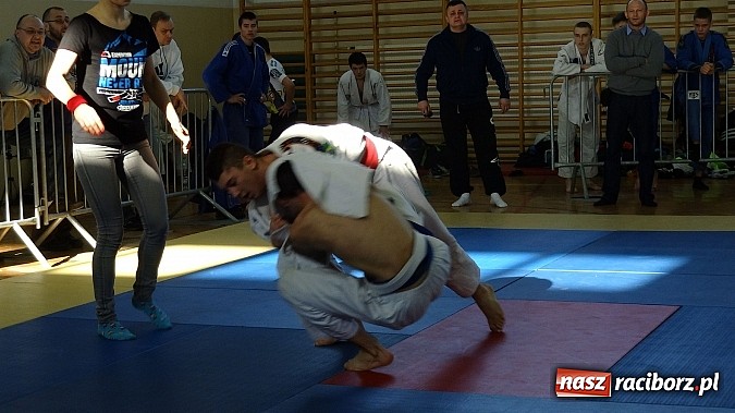 Zdjęcie w galerii na portalu naszraciborz.pl: Łamatorzy na Pucharze Polski w Borzęcinie wiadomości z regionu