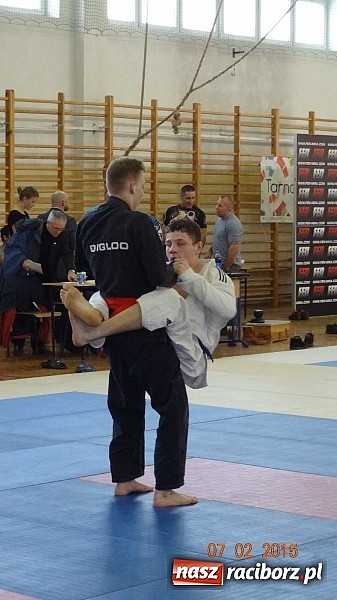 Zdjęcie w galerii na portalu naszraciborz.pl: Łamatorzy na Pucharze Polski w Borzęcinie wiadomości z regionu