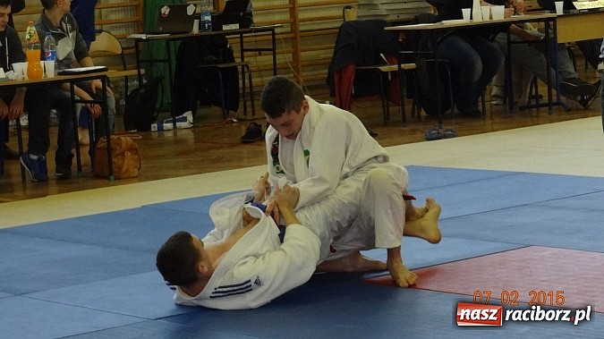 Zdjęcie w galerii na portalu naszraciborz.pl: Łamatorzy na Pucharze Polski w Borzęcinie wiadomości z regionu