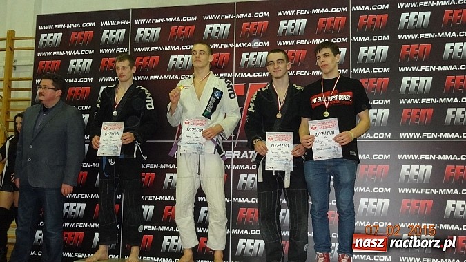 Zdjęcie w galerii na portalu naszraciborz.pl: Łamatorzy na Pucharze Polski w Borzęcinie wiadomości z regionu