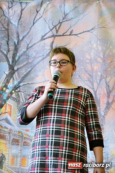 Zdjęcie w galerii na portalu naszraciborz.pl: Obcojęzyczne kolędowanie w Pietrowicach Wielkich wiadomości z regionu