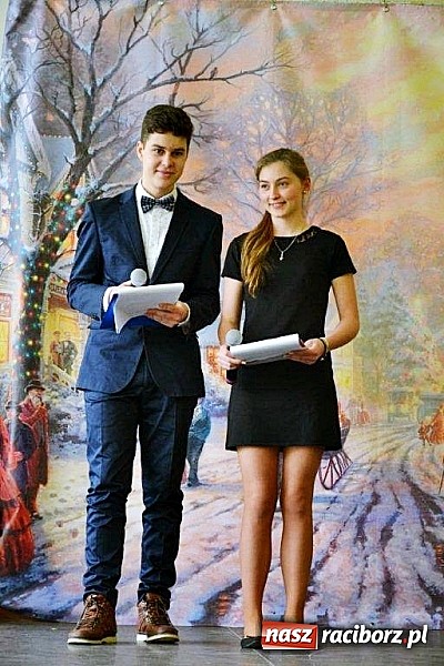 Zdjęcie w galerii na portalu naszraciborz.pl: Obcojęzyczne kolędowanie w Pietrowicach Wielkich wiadomości z regionu