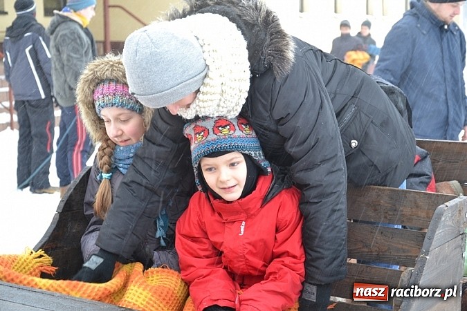 Zdjęcie w galerii na portalu naszraciborz.pl: Profanacji nie było, ferie okraszone kuligiem!  wiadomości z regionu