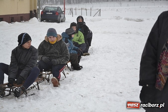 Zdjęcie w galerii na portalu naszraciborz.pl: Profanacji nie było, ferie okraszone kuligiem!  wiadomości z regionu