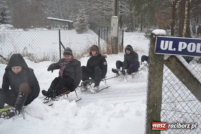 Zdjęcie w galerii na portalu naszraciborz.pl: Profanacji nie było, ferie okraszone kuligiem!  wiadomości z regionu