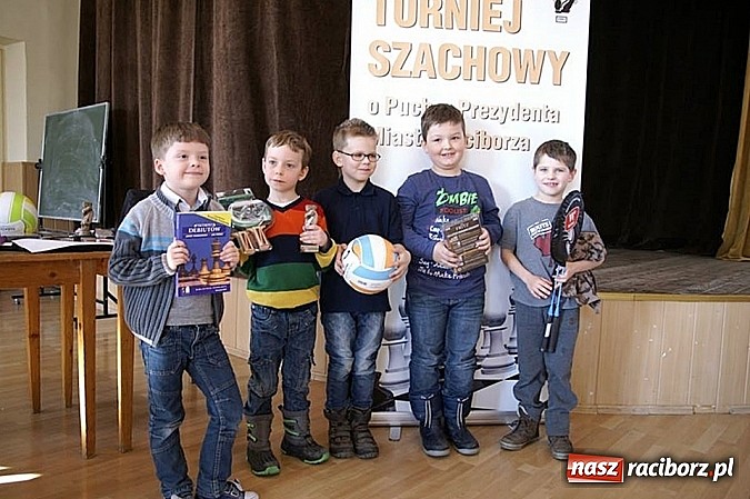 Zdjęcie w galerii na portalu naszraciborz.pl: Szachowe zmagania w Turnieju o Puchar Prezydenta Raciborza wiadomości z regionu