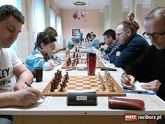 Zdjęcie w galerii na portalu naszraciborz.pl: Szachowe zmagania w Turnieju o Puchar Prezydenta Raciborza wiadomości z regionu