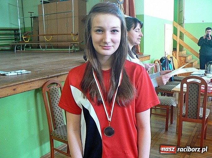 Zdjęcie w galerii na portalu naszraciborz.pl: Zacięta rywalizacja w Kobyli w ramach ferii z Gminnym Ośrodkiem Kultury wiadomości z regionu