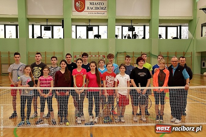 Zdjęcie w galerii na portalu naszraciborz.pl: Tenis ziemny na Arenie Rafako wiadomości z regionu