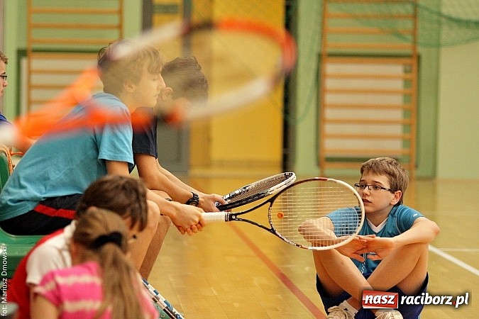 Zdjęcie w galerii na portalu naszraciborz.pl: Tenis ziemny na Arenie Rafako wiadomości z regionu