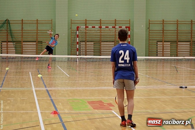 Zdjęcie w galerii na portalu naszraciborz.pl: Tenis ziemny na Arenie Rafako wiadomości z regionu