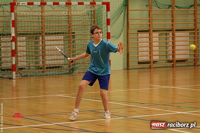 Zdjęcie w galerii na portalu naszraciborz.pl: Tenis ziemny na Arenie Rafako wiadomości z regionu